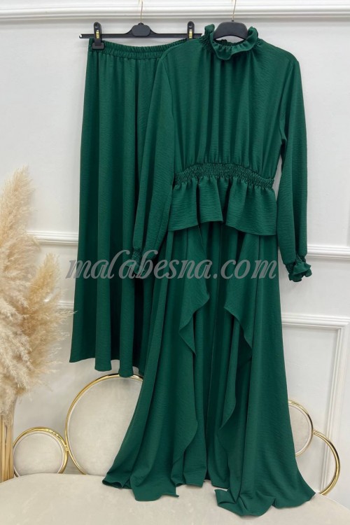 2 Pieces Green suit with long blouse from back with skirt