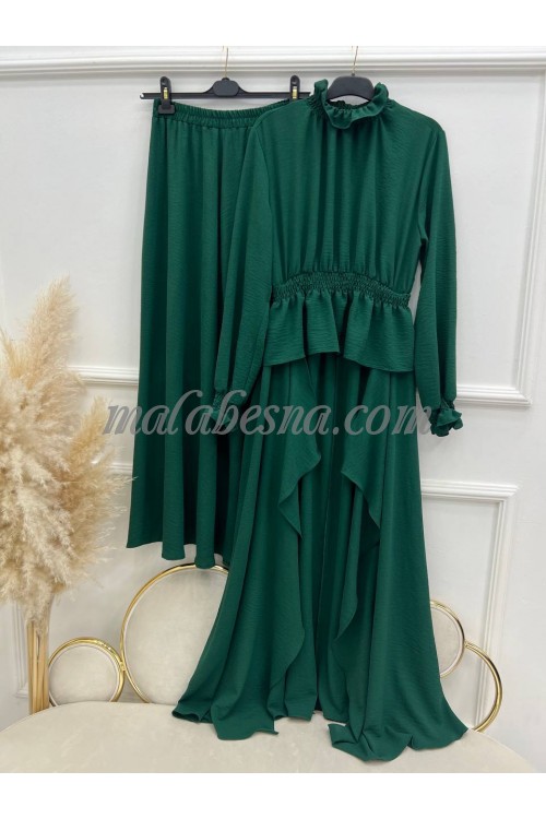 2 Pieces Green suit with long blouse from back with skirt