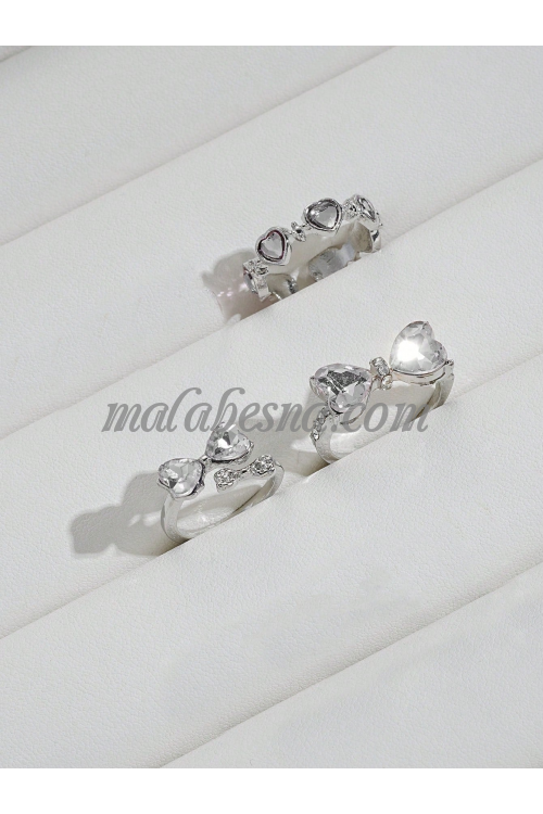 3 Silver Rings set with white bowknot