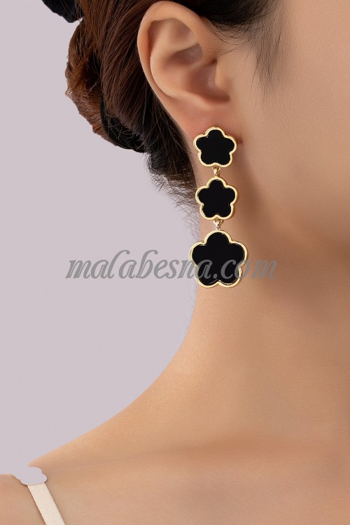 Black clover earring