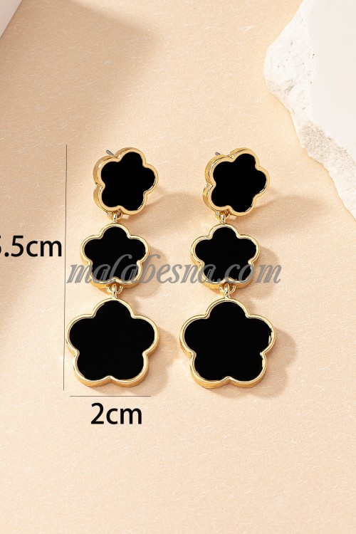 Black clover earring