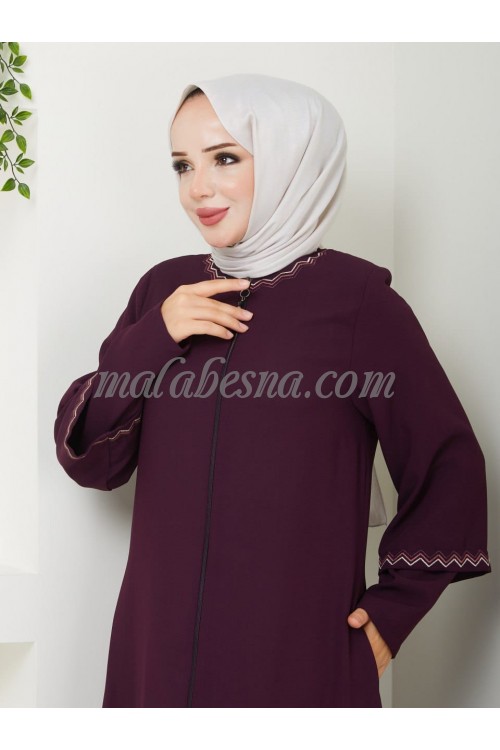 Burgundy Abaya with wide and thin sleeves