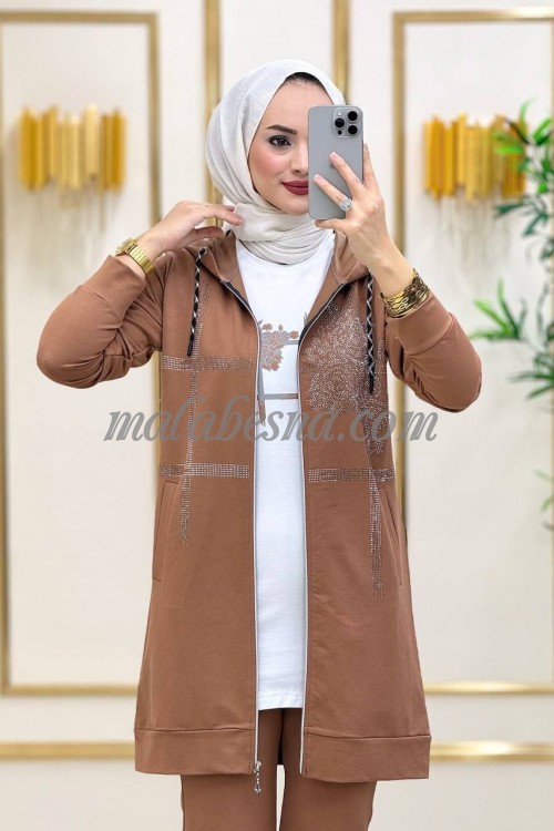 3 pieces beige suit with shining stones on the jacket with hat