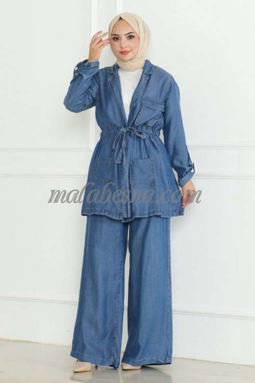 2 Pieces jeans suit with wide pants and internal belt on the jacket