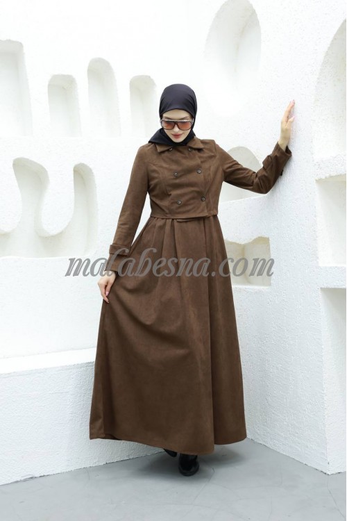 Brown winter dress with pattern on the jacket