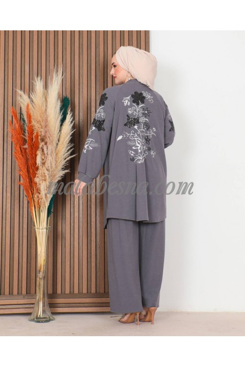 3 Pieces winter Gray suit with strass on the back