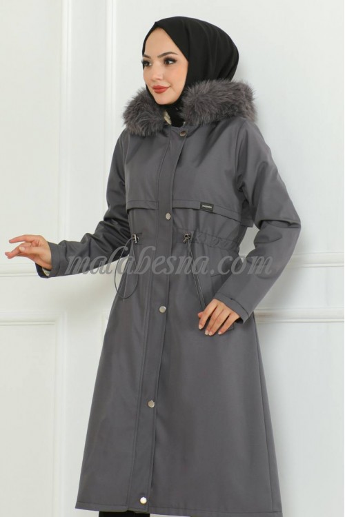 Gray winter jacket with pockets and hat