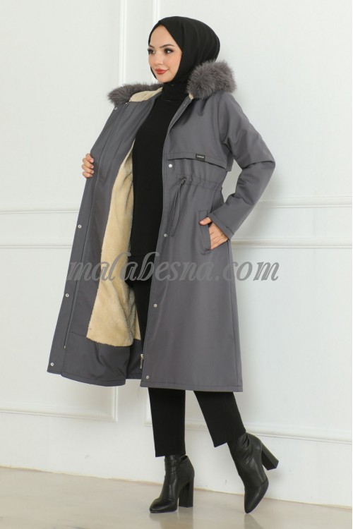 Gray winter jacket with pockets and hat