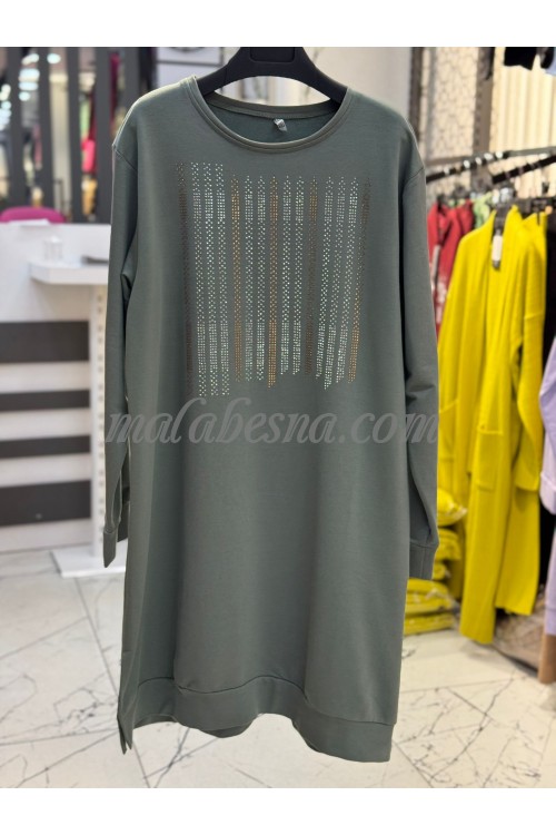 Green long blouse with strass on the chest