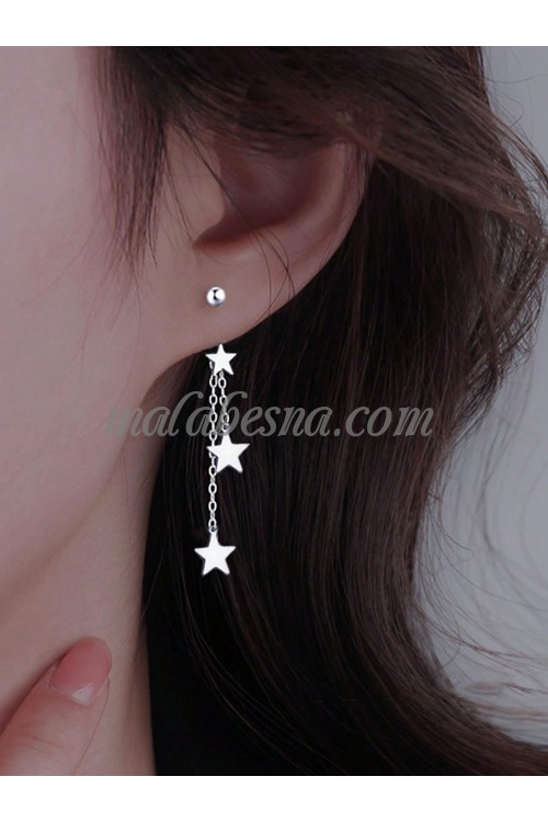 Silver earrings with stars